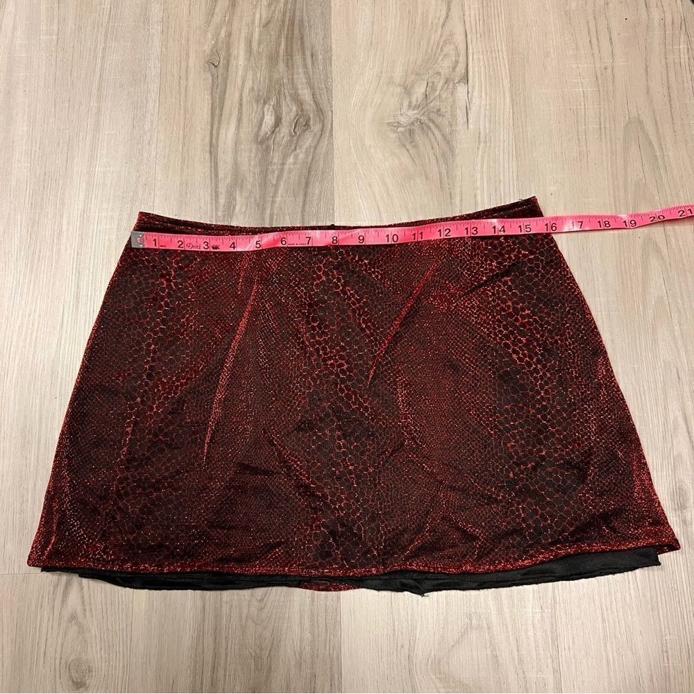 Lip Service miniskirt size L. Sheer red sparkly snakeskin print. Vintage - Picture 3 of 13